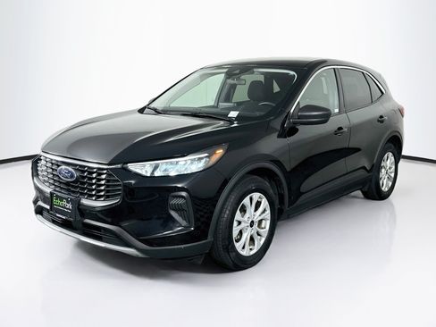 Used 2024 Ford Escape Active FWD image 3