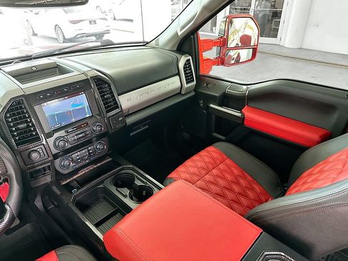 Used 2019 Ford F450 Lariat w/ Lariat Value Package AWD/4WD image 22