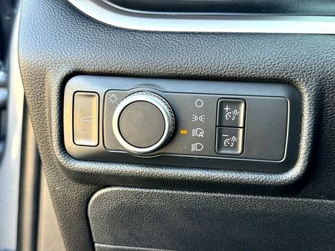 Certified 2021 Ford Explorer XLT image 14