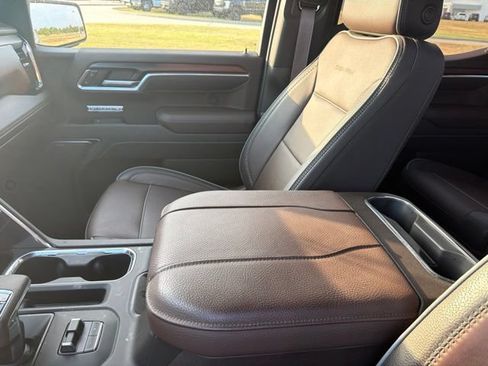 Used 2026 GMC Sierra 1500 Denali AWD/4WD image 14