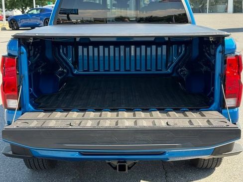 Used 2023 Chevrolet Colorado LT w/ LT Convenience Package RWD image 21