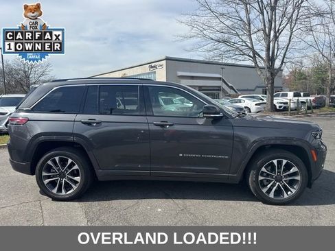 Used 2023 Jeep Grand Cherokee Overland w/ Luxury Tech Group IV image 19