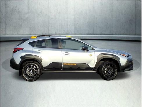 Used 2025 Subaru Crosstrek 2.5i Wilderness image 24