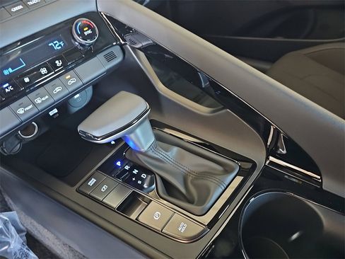 New 2026 Hyundai Elantra Sport image 24