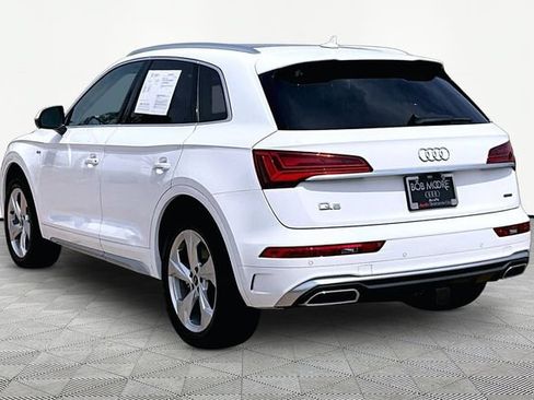 Used 2023 Audi Q5 2.0T Premium Plus w/ Premium Plus Package AWD/4WD image 12