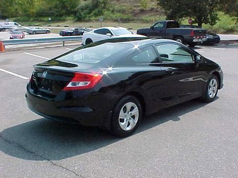 Used 2013 Honda Civic LX image 9