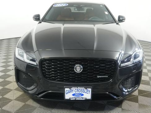 Used 2024 Jaguar XF R-Dynamic SE AWD/4WD image 8