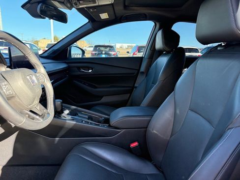 Used 2024 Honda Accord Sport image 9
