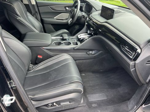 Used 2024 Acura MDX SH-AWD w/ Advance Package image 13