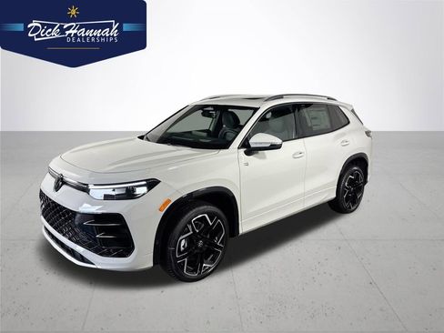 New 2026 Volkswagen Tiguan SEL R-Line image 1