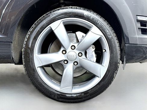 Used 2014 Audi Q7 3.0T S line Prestige w/ Technology Package image 47