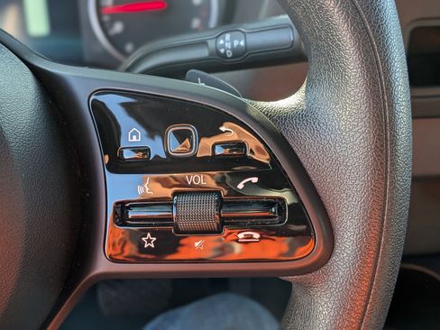 Used 2023 Mercedes-Benz Sprinter 2500 image 16