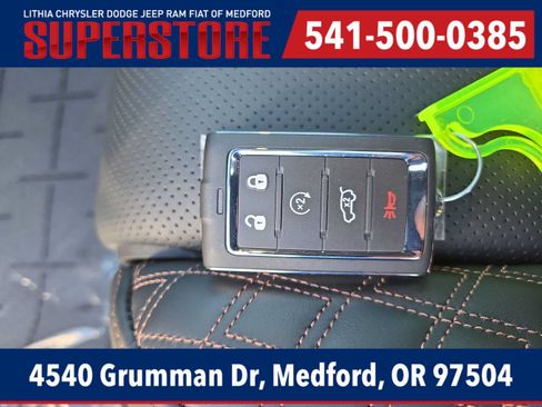 New 2026 Jeep Grand Cherokee Summit AWD/4WD image 28