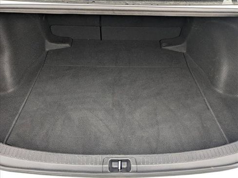 Used 2023 Toyota Corolla LE image 6