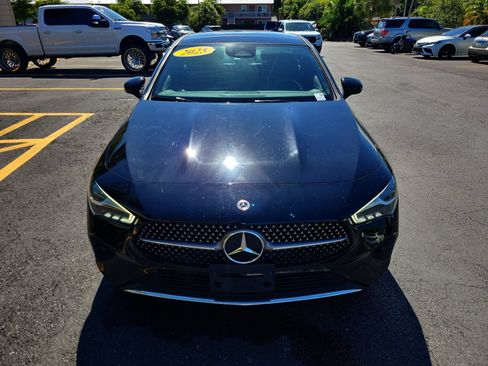 Used 2025 Mercedes-Benz CLA 250 image 4