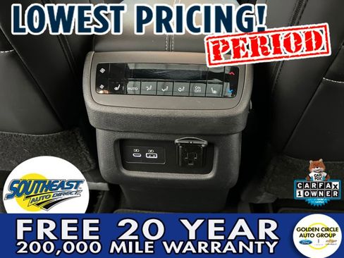 Used 2024 Nissan Pathfinder Platinum w/ Cargo Package image 21