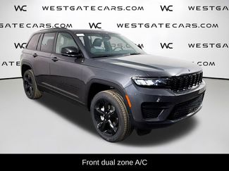 New 2025 Jeep Grand Cherokee Altitude video 2