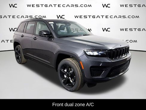 New 2025 Jeep Grand Cherokee Altitude image 2