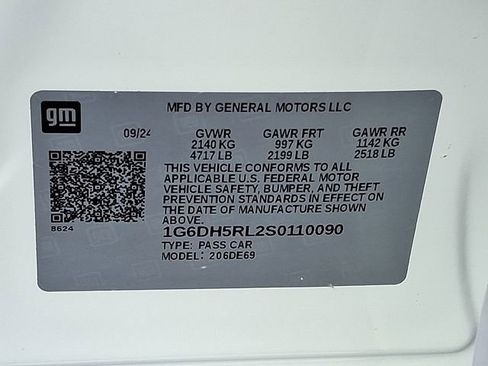 Certified 2025 Cadillac CT4 V w/ Climate Package AWD/4WD image 24