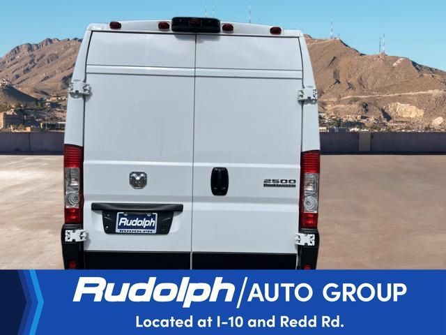 Used 2026 RAM ProMaster 2500 w/ Convenience Group FWD image 5