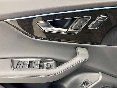 New 2026 Audi Q8 Premium Plus AWD/4WD image 21