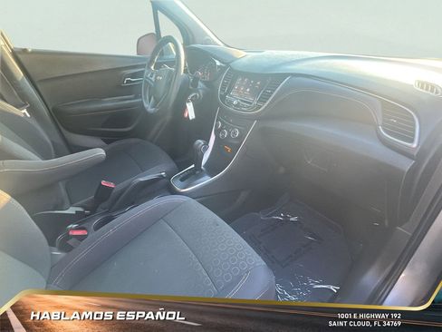 Used 2020 Chevrolet Trax LS w/ Tint and Cruise Package image 33