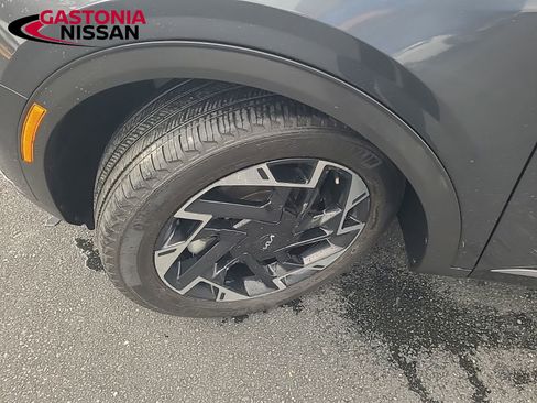 Used 2023 Kia Sportage SX image 21