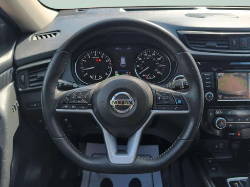 Used 2019 Nissan Rogue SL w/ Premium Package AWD/4WD image 24