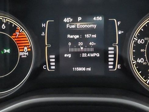 Used 2017 Jeep Cherokee Latitude w/ Comfort/Convenience Group image 13