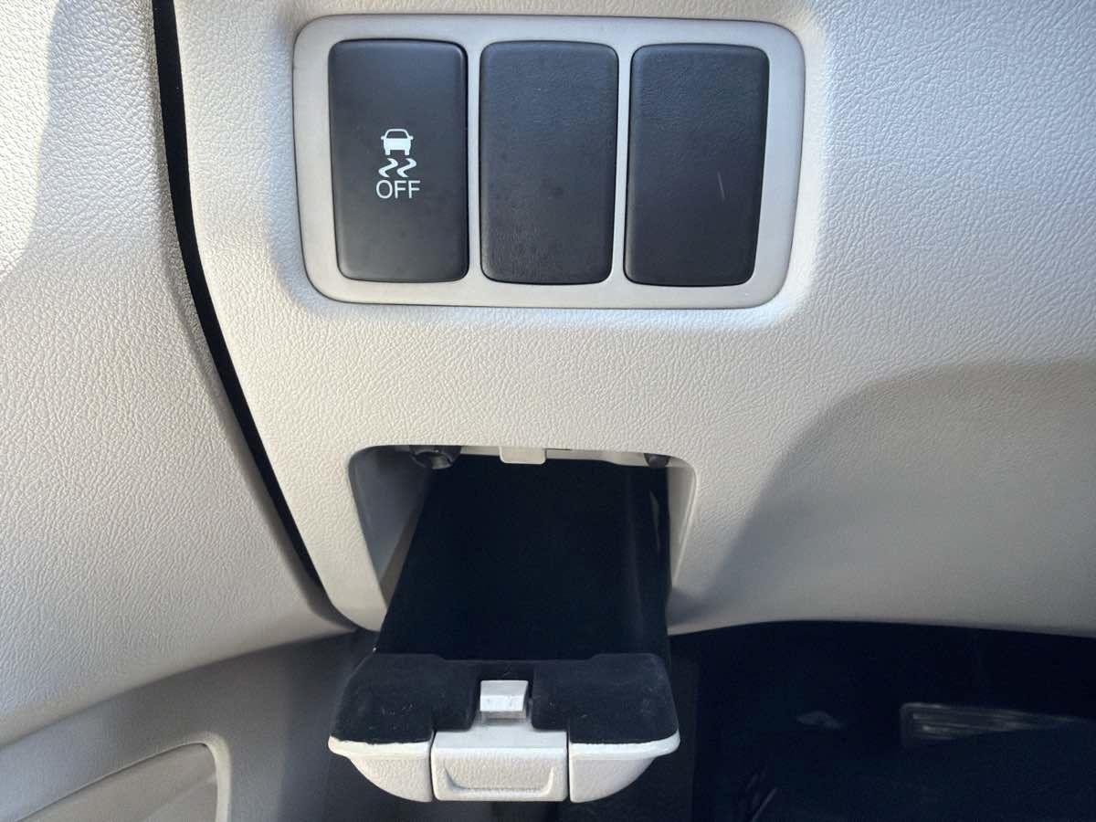 Used 2012 Acura TSX Sedan FWD image 40