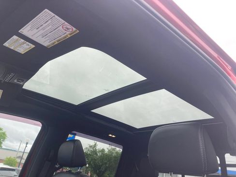 Used 2022 Ford F250 Lariat AWD/4WD image 4