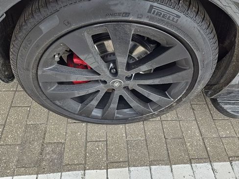 Used 2024 Land Rover Range Rover Sport Dynamic SE image 12