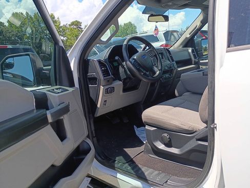 Used 2018 Ford F150 XLT AWD/4WD image 6