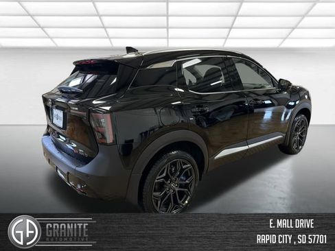 New 2026 Nissan Kicks SR w/ SR Premium Package AWD/4WD image 5