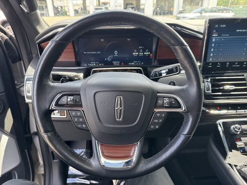 Certified 2023 Lincoln Navigator L Reserve AWD/4WD image 24