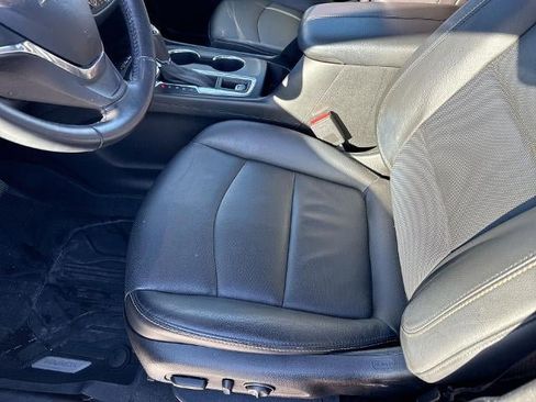 Certified 2019 Chevrolet Equinox Premier image 19