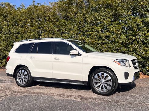 Used 2017 Mercedes-Benz GLS 450 4MATIC image 10