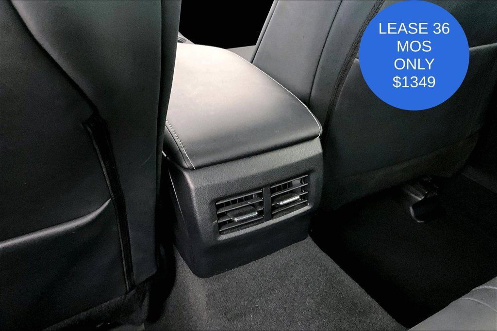 Used 2025 Lexus IS 500 w/ Accessory Package RWD image 31