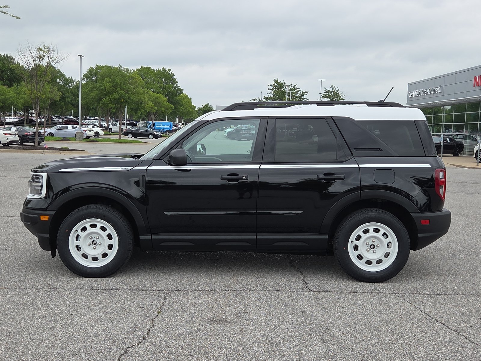 Used 2024 Ford Bronco Sport Heritage AWD/4WD image 3