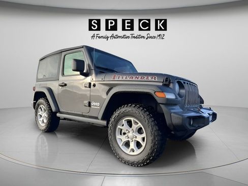 Used 2021 Jeep Wrangler Sport AWD/4WD image 10