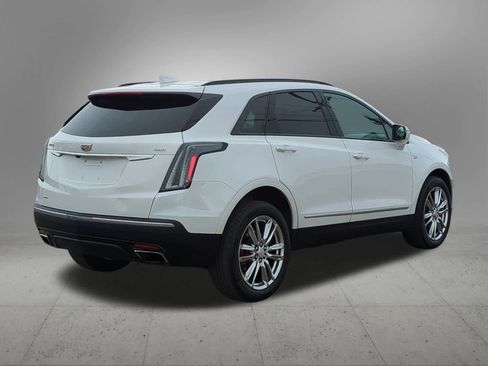 Used 2023 Cadillac XT5 Sportv image 6