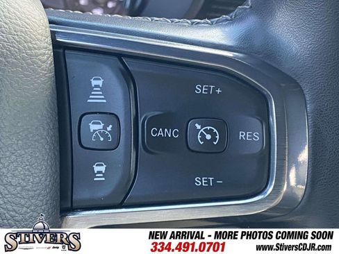 Used 2020 RAM 1500 Limited w/ Black Appearance Package image 32