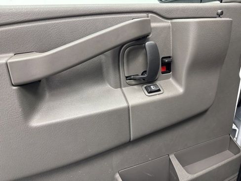 New 2025 Chevrolet Express 3500 w/ Power Convenience Package image 9