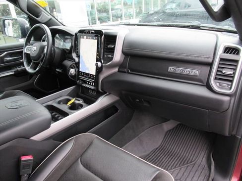 Used 2023 RAM 1500 Laramie image 12