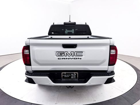 Used 2024 GMC Canyon Elevation w/ Elevation Premium Package image 16