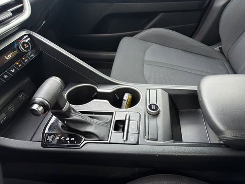 Used 2022 Kia K5 LXS image 27