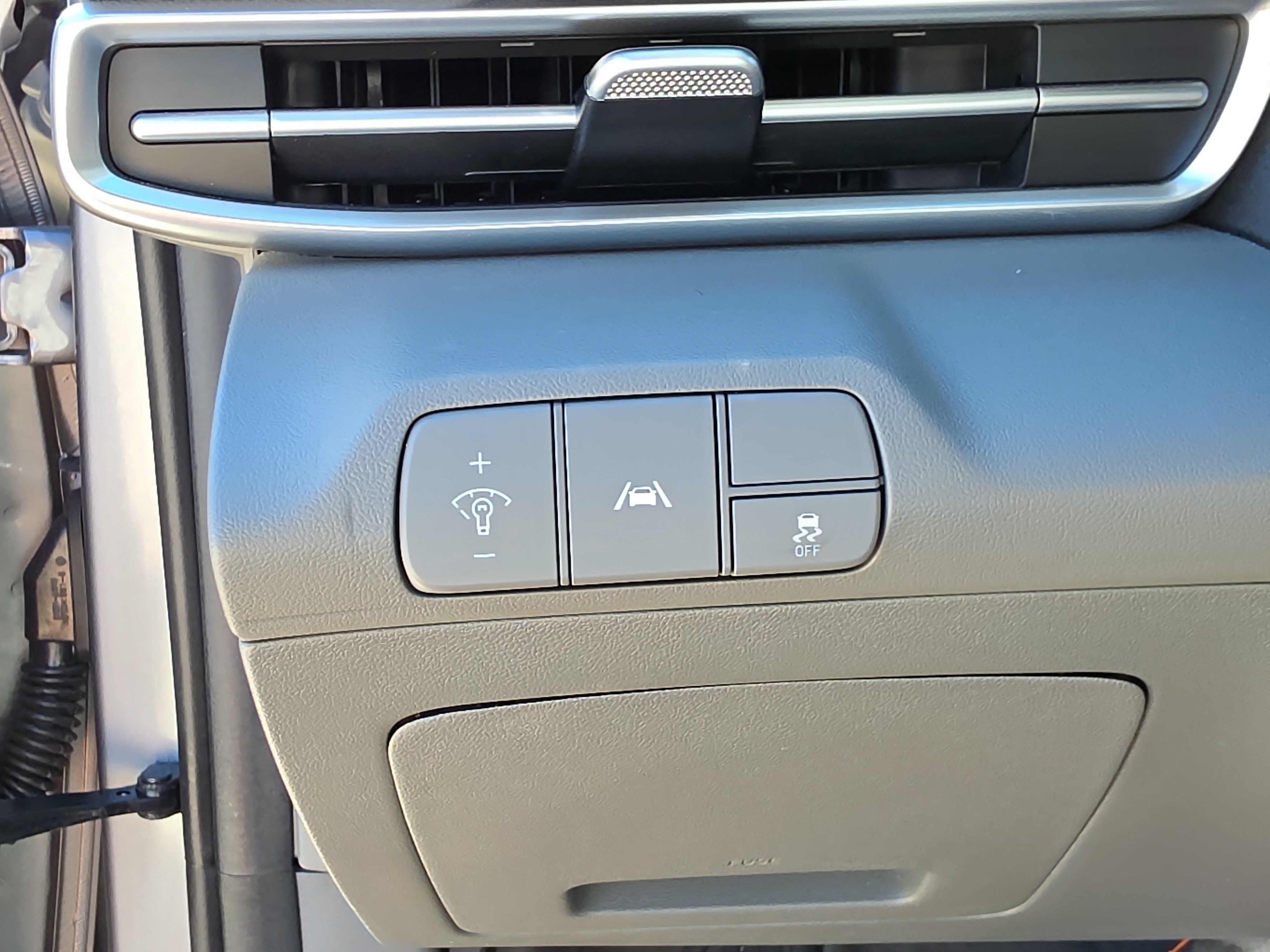 Used 2023 Hyundai Elantra SEL FWD image 27
