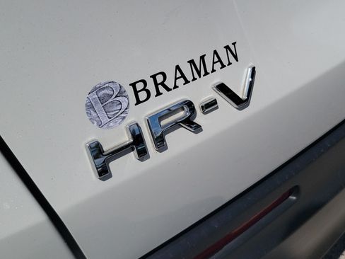 Certified 2024 Honda HR-V LX image 5