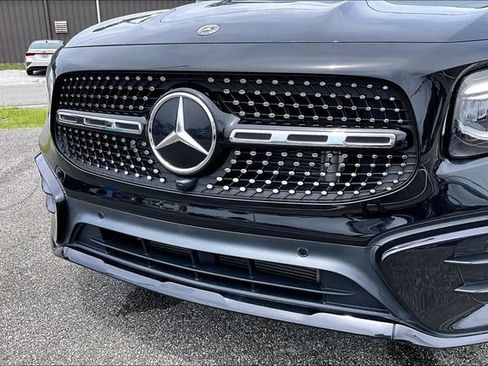 Used 2024 Mercedes-Benz GLB 250 image 28