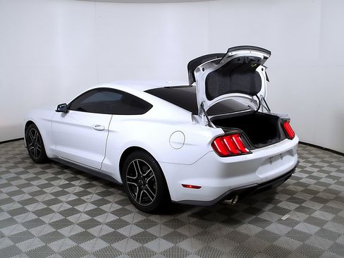 Used 2019 Ford Mustang Premium RWD image 10